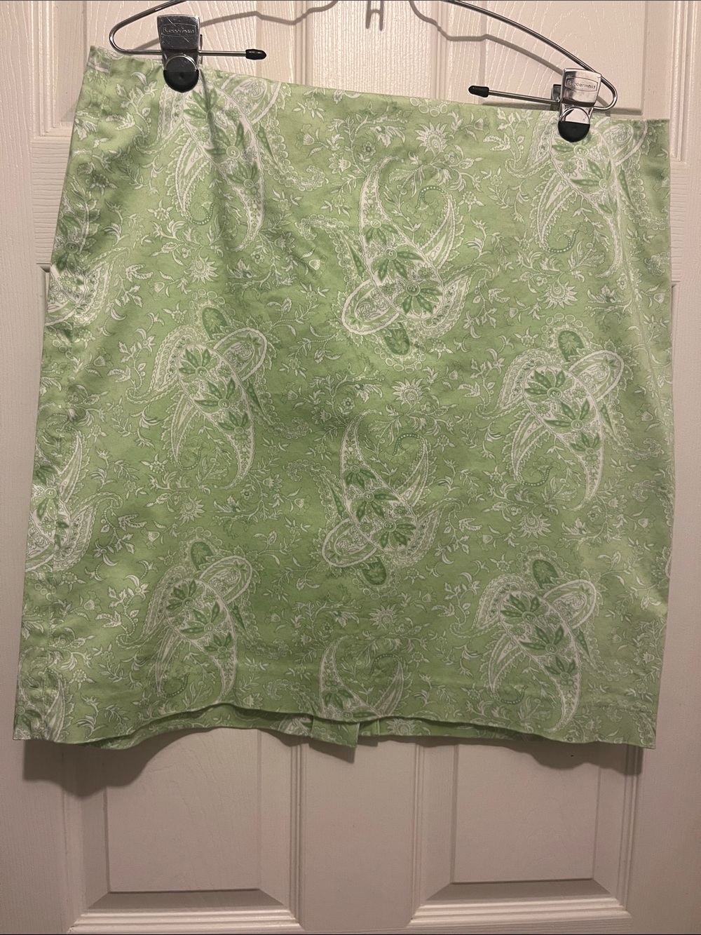 Jones New York Light Green Paisley Print Mini Skirt